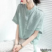 【MsMore】 後背印花綠條紋拼接寬鬆時尚短袖襯衫簡約休閒短版上衣# 121765 M 綠色