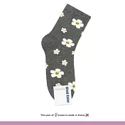 Kankoku韓國 可愛小花中筒襪 * 灰色