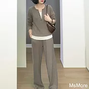 【MsMore】 休閒套裝韓版V領長袖假兩件寬鬆百搭顯瘦直筒褲針織2件式# 122935 FREE 卡其色