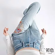【初色】寬鬆修身中式刺繡印花直筒闊腿褲牛仔褲休閒褲寬褲長褲-淺藍色-33137(M-2XL可選) M 淺藍色
