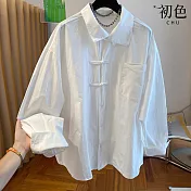 【初色】中式復古素色盤扣POLO領單排多釦長袖口袋襯衫上衣女上衣-白色-37229(M-2XL可選) M 白色
