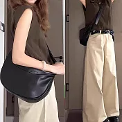 【MISUÉ】軟皮月亮包/側背包/大容量餃子包/馬丁斜挎包 -黑色