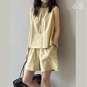 【衣途】簡約露背無袖上衣短褲兩件套(KDAY-B057) M 杏黃