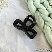 【卡樂熊】晶韌系列．微透光結飾造型抓夾/鯊魚夾- 鏤空磨砂黑