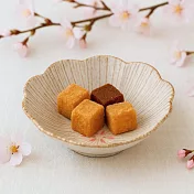 【日本Marusan Kondo】窯燒花形 陶瓷小缽碗10.5cm ‧ 白