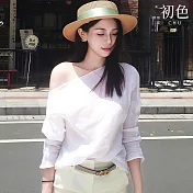 【初色】法式輕熟風洋氣寬鬆薄款純色斜肩長袖蝙蝠袖襯衫上衣女上衣-白色-14858(M-2XL可選) M 白色