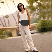 《TRAVELON》Roam 3層防盜斜背腰包 - 石墨黑