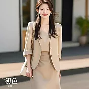 【初色】純色西裝外套女外套+半身裙兩件式套裝-卡其色-16262(M-2XL可選) M 卡其色