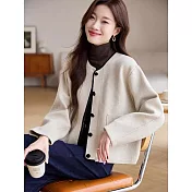 【MsMore】 圓領外套短款小個子小香風針織上衣# 126547 FREE 米杏色