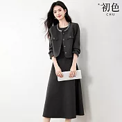 【初色】簡約沉著輕奢雅致排扣圓領外套女外套+收腰連衣裙連身洋裝長裙套裝-灰色-16407(M-2XL可選) M 灰色