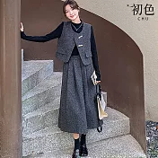 【初色】小香風圓領長袖打底上衣+圓領無袖單排扣馬甲背心+素色百搭中長裙套裝-灰色-16415(M-2XL可選) M 灰色