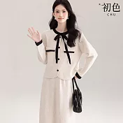 【初色】法式溫柔風蝴蝶結領排釦長袖針織開衫上衣+簡約氣質半身裙長裙套裝-共2色-16636(F可選) F 米色