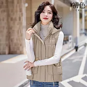 【初色】簡約氣質純色連帽領保暖禦寒防風口袋羽絨背心女背心-共5色-16594(M-3XL可選) M 卡其色