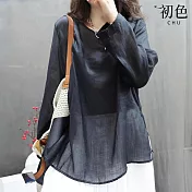 【初色】休閒簡約寬鬆透氣輕薄透膚圓領長袖防曬罩衫外搭外套女外套-黑色-16449(M-2XL可選) M 黑色