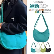 【Sayaka紗彌佳】半月包 日系大容量無印純色前口袋單肩側背二用包 男女兼用 -藍綠色