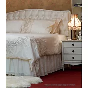 AROMA HOUSE 雙人加大4件式雕繡蕾絲床單被單枕頭套組