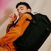 Doughnut Black Line 防潑水二代職人後背包