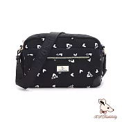 B.S.D.S冰山袋鼠 - 勾心紅妝 - 甜美刺繡圓角造型斜背包【G070K】 心型粉