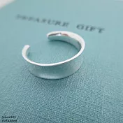 亮面凹型拋光設計。開口式純銀戒指《925純銀》
