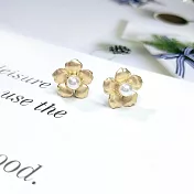 【Ada】氣質立體精緻小花朵造型珍珠耳針珍珠耳環 高質感 金色 耳針
