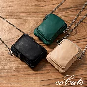 【eeCute】輕量皮革隨身置物包 經典黑