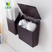 【日本OKA】PLYS base無痕貼壁掛式掀蓋塑膠袋收納盒-2色可選- 焦糖棕