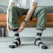 【LEEDS WEATHER】Drizzle Feeling - 黑黑白復古圖騰∣抑菌除臭、台灣製∣中筒襪 23 - 28 cm