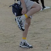 【LEEDS WEATHER】Bourton-on-the-Water - 蜜金波卡點點風∣抑菌除臭、台灣製∣設計襪 23 - 28 cm