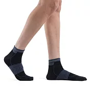【紐西蘭Icebreaker 】女 短筒輕薄毛圈慢跑襪(+)-黑/深鐵灰 L