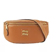 MIU MIU 金字Logo 小牛皮腰包/胸口包 (焦糖色)