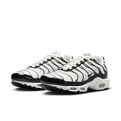 NIKE AIR MAX PLUS ESS+ 男休閒鞋-白黑-FV6264001 US7 白色