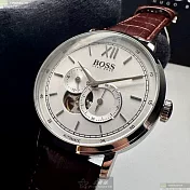 BOSS伯斯精品錶,編號：HB1513505,44mm圓形銀精鋼錶殼銀白色錶盤真皮皮革咖啡色錶帶