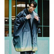 日本 KiU  第二代 標準成人有袖斗篷雨衣 內側TPU防水膜 耐水壓20000mm H2O 漸變薩克斯藍 404-249