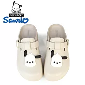 【HELLO KITTY】女 POCHACCO 帕恰狗 穆勒鞋 拖鞋 包頭拖鞋 防水 寬楦 護趾 輕量 厚底 EU35 米色