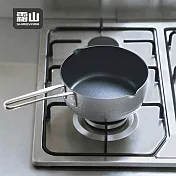 【日本霜山】鋁製槌目紋不沾雪平鍋(附耐熱玻璃蓋)-18cm