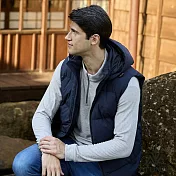 【ATUNAS 歐都納】男款保暖HEAT CORE蓄熱羽絨連帽背心A1VE2505M- M 黑