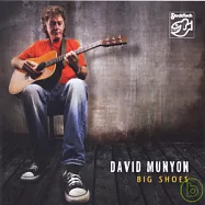 大鞋:大衛.慕楊