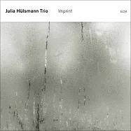 茱莉亞.荷斯曼三重奏：銘記 (CD)(Julia Hülsmann Trio: Imprint CD)
