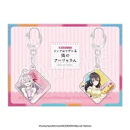 不時輕聲地以俄語遮羞的鄰座艾莉同學壓克力吊飾組ROUND1