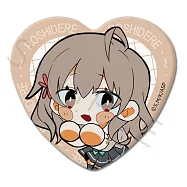 不時輕聲地以俄語遮羞的鄰座艾莉同學心型胸章：D瑪夏