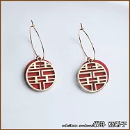 『坂井.亞希子』年節感鏤空福囍字體造型耳環 -金囍紅底