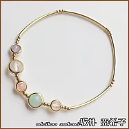 『坂井.亞希子』好人緣草莓晶天然石造型手鍊 -單一款式