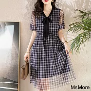 【MsMore】 V領格子減齡網紗拼色系帶A字連身裙短袖長版洋裝 # 116252 L 格子