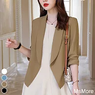 【MsMore】 七分袖小西裝外套休閒薄款高端職業氣質女神百搭短版外套 # 116736 M 卡其