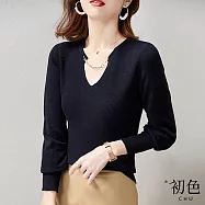 【初色】素色簡約V領拼接鍊條裝飾長袖針織衫顯瘦打底內搭T恤上衣-共3色-30847(F可選) F 黑色