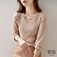 【初色】素色簡約V領拼接鍊條裝飾長袖針織衫顯瘦打底內搭T恤上衣-共3色-30847(F可選) F 卡其色