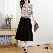【初色】圓領單排扣假口袋格紋小香風長袖針織衫+素色寬鬆顯瘦高腰半身裙套裝-米白色-31284(M-2XL可選) L 米白色