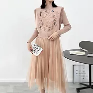 【MsMore】 奥芝國氛圍感重工刺繡針織背心長袖連身裙毛衣洋裝兩件式套裝# 120449 FREE 卡其色