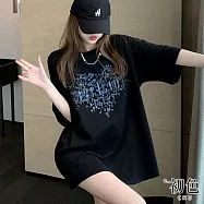 【初色】純色大碼寬鬆愛心印花圓領短袖中長款T恤女上衣-共2色-32867(M-2XL可選) M 黑色