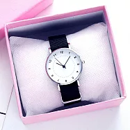 【MSTIANQ米士奇】氣質少女-日系簡約數字標微軍風帆布手錶 _黑色